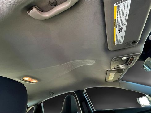 Used 2024 Chevrolet Malibu LT image 25