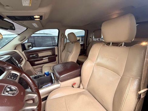 Used 2015 RAM 1500 Laramie w/ Convenience Group AWD/4WD image 13