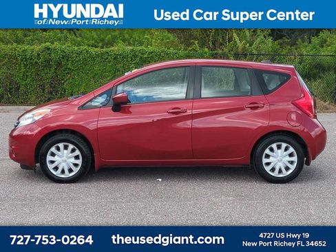 Used 2015 Nissan Versa Note SV w/ SV Convenience Package FWD image 2