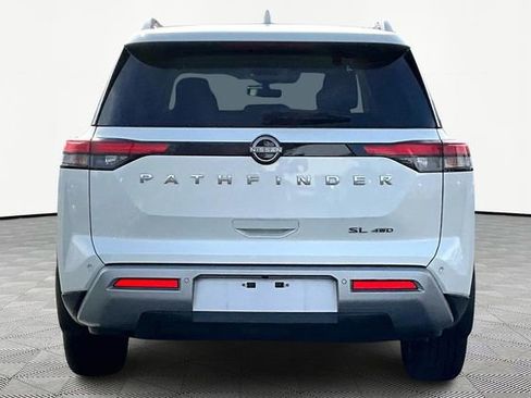 Used 2023 Nissan Pathfinder SL image 6