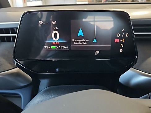 Used 2025 Volkswagen ID. Buzz Pro S Plus image 34