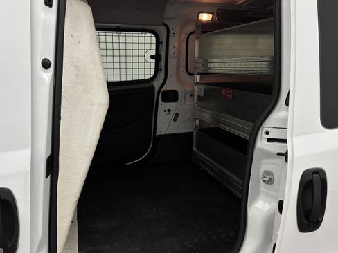 Used 2022 RAM ProMaster City Tradesman w/ Window Group 05 FWD image 22