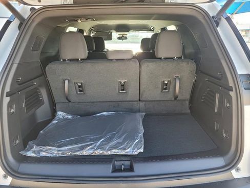 New 2026 Chevrolet Traverse LT w/ Midnight/Sport Edition image 6