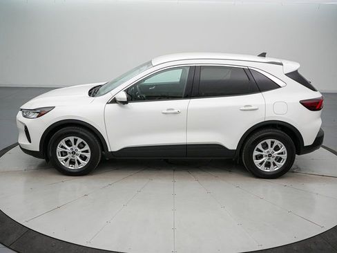 Certified 2023 Ford Escape Active w/ Tech Pack #2 image 7