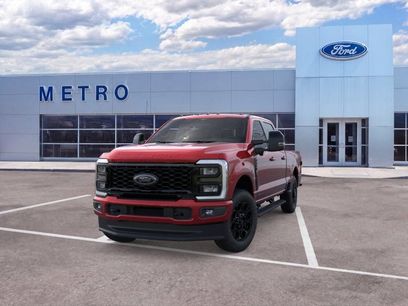 New 2026 Ford F350 Lariat w/ Black Appearance Package