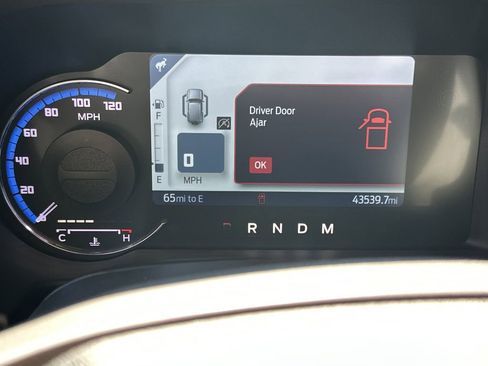 Used 2022 Ford Bronco Everglades image 27