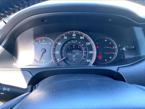 Used 2017 Honda Accord Sport image 22