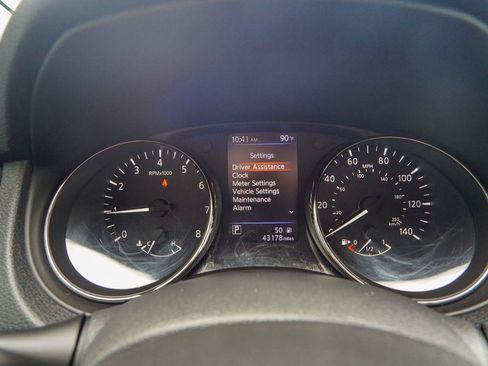 Used 2020 Nissan Rogue SL w/ Premium Package FWD image 24