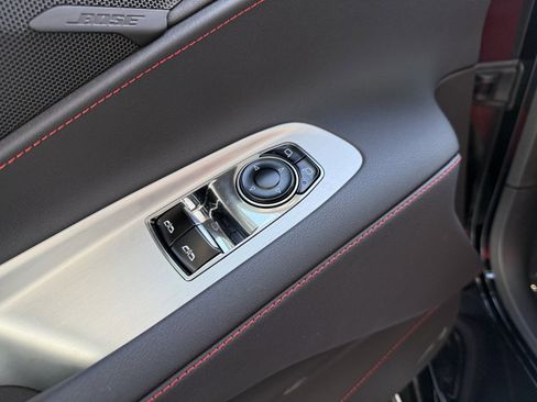 Used 2025 Chevrolet Corvette Z06 image 7