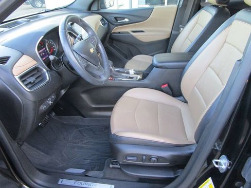 Used 2022 Chevrolet Equinox Premier image 24