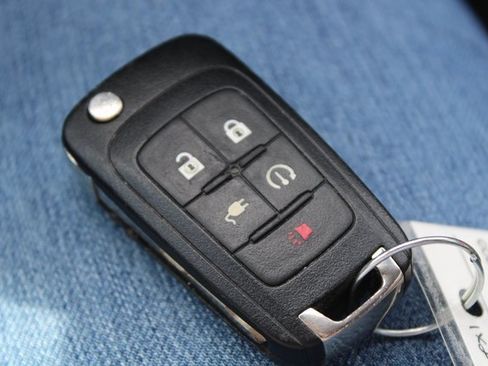 Used 2013 Chevrolet Volt Premium w/ Premium Trim Package image 12