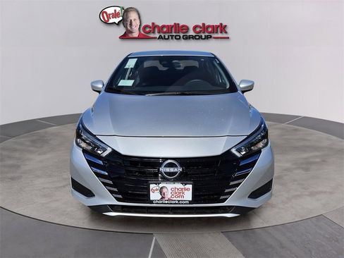 New 2025 Nissan Versa SV w/ Trunk Package image 9