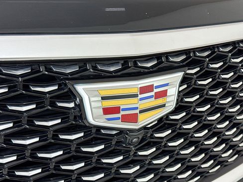 Used 2025 Cadillac Escalade ESV Premium Luxury AWD/4WD image 33
