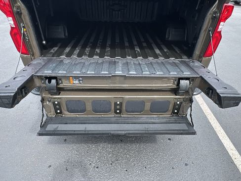 Certified 2024 Chevrolet Silverado 1500 LTZ w/ LTZ Convenience Package II AWD/4WD image 31