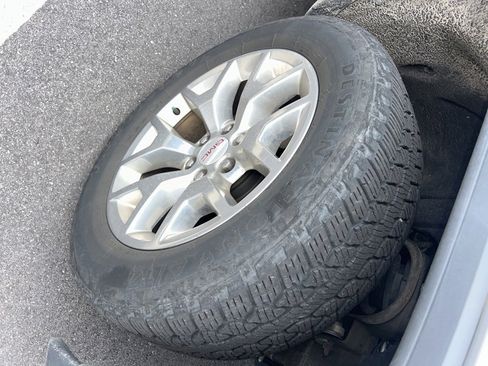 Used 2015 GMC Sierra 1500 SLT w/ SLT Crew Cab Value Package image 6