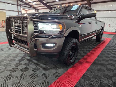 Used 2019 RAM 3500 Limited image 25
