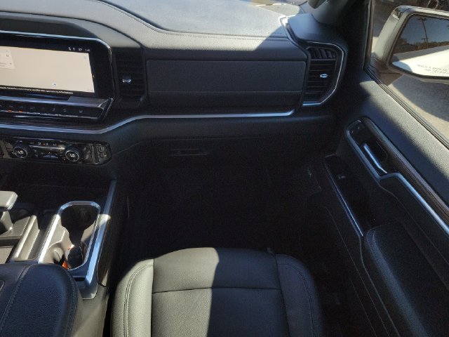 Used 2022 Chevrolet Silverado 1500 RST w/ RST All Star Premium Package AWD/4WD image 19
