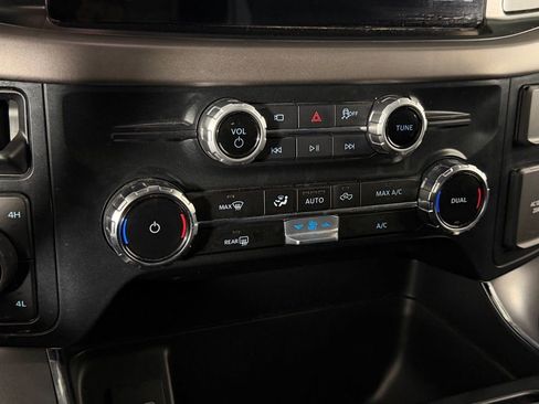 Used 2025 Ford F150 XLT w/ Equipment Group 301A Standard image 19