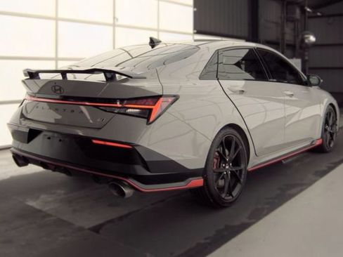 Used 2026 Hyundai Elantra N FWD image 2
