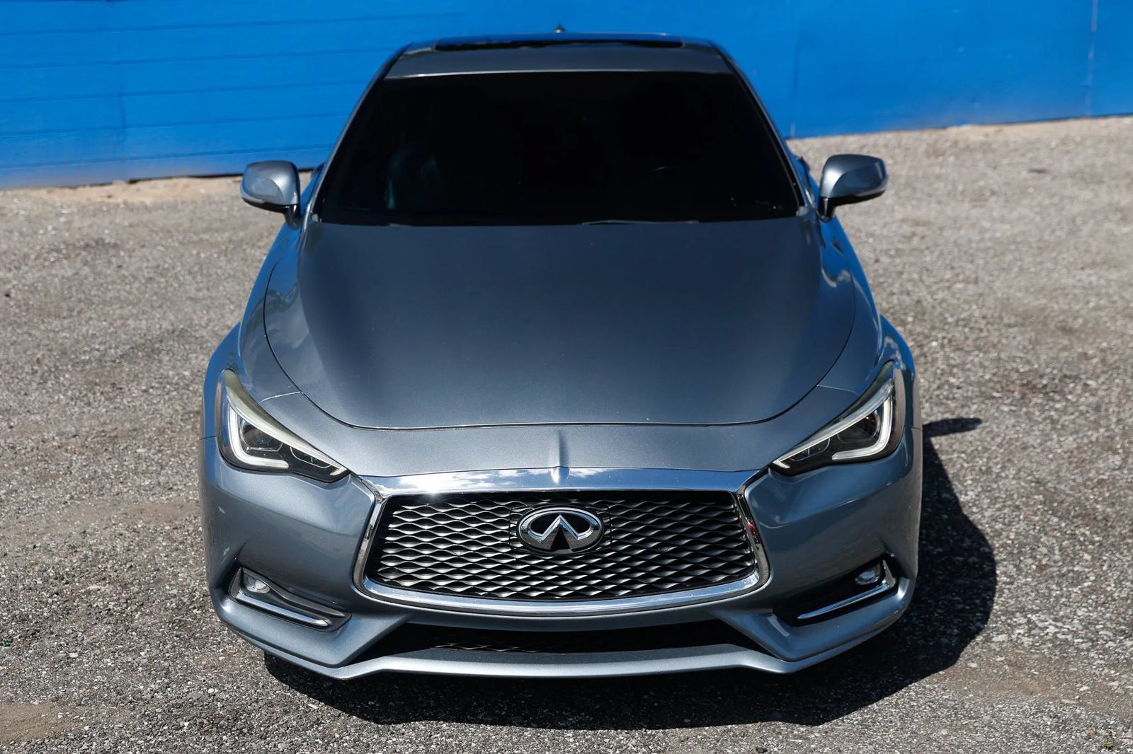 Used 2017 INFINITI Q60 Red Sport 400 AWD/4WD image 11