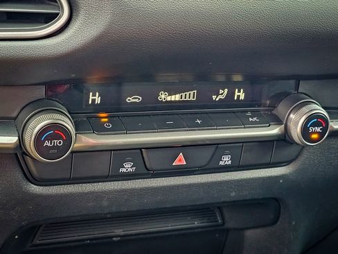 Used 2023 MAZDA CX-30 AWD 2.5 S w/ Select Package image 23