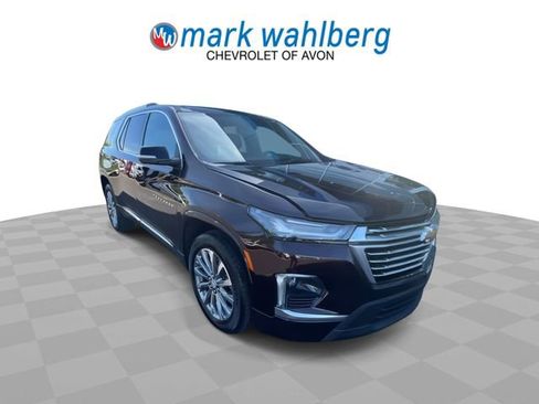 Certified 2023 Chevrolet Traverse Premier FWD image 2