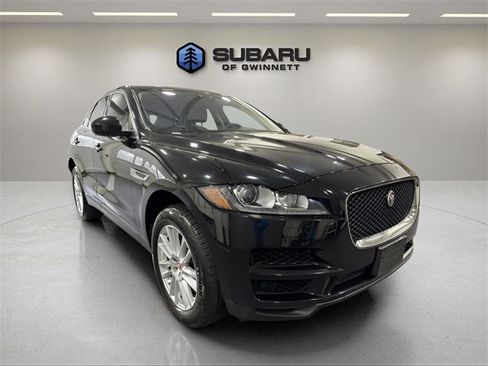 Used 2019 Jaguar F-PACE Prestige image 7