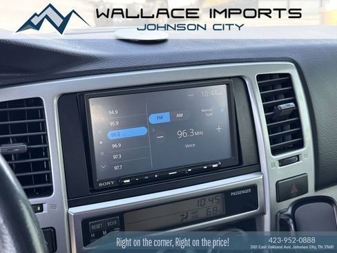 Used 2004 Toyota 4Runner Sport AWD/4WD image 24