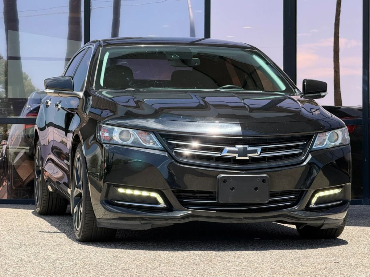 Used 2016 Chevrolet Impala LTZ FWD image 18