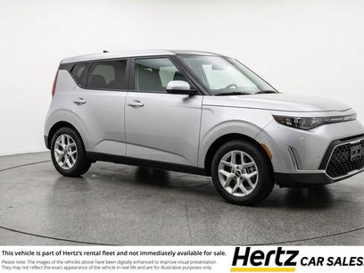 Used 2025 Kia Soul LX w/ LX Technology Package