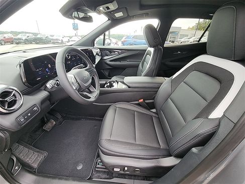 New 2026 Chevrolet Blazer EV LT image 15