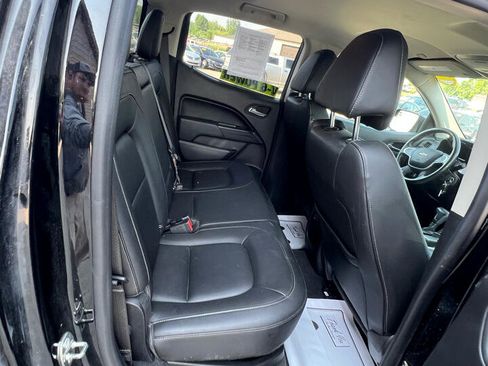 Used 2019 Chevrolet Colorado ZR2 image 13