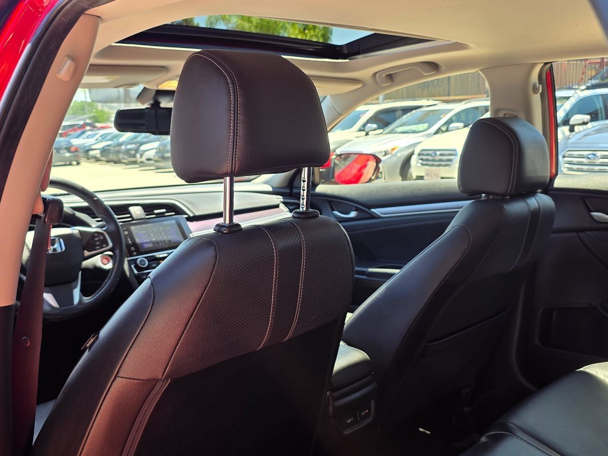 Used 2018 Honda Civic Touring image 24