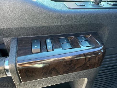 Used 2016 Ford F350 Platinum image 17