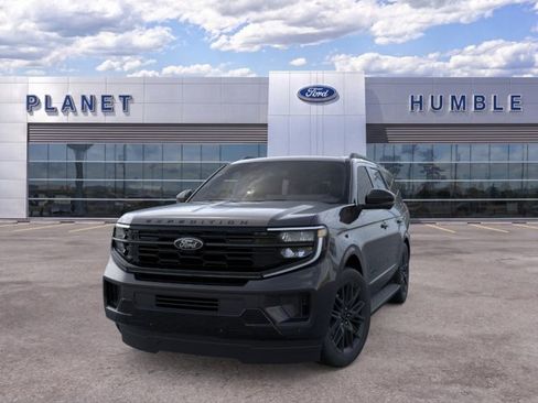 New 2026 Ford Expedition Platinum w/ Stealth Appearance Package AWD/4WD image 2