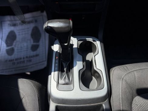 Used 2021 Chevrolet Colorado LT w/ Fleet Safety Package RWD image 22