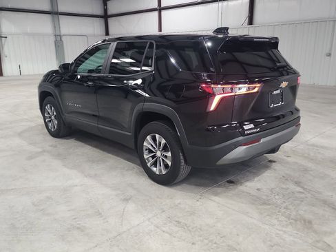 Used 2025 Chevrolet Equinox LT image 3