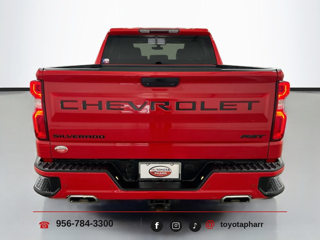 Used 2022 Chevrolet Silverado 1500 RST AWD/4WD image 6