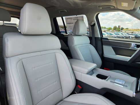 New 2026 Hyundai Santa Fe Calligraphy image 17