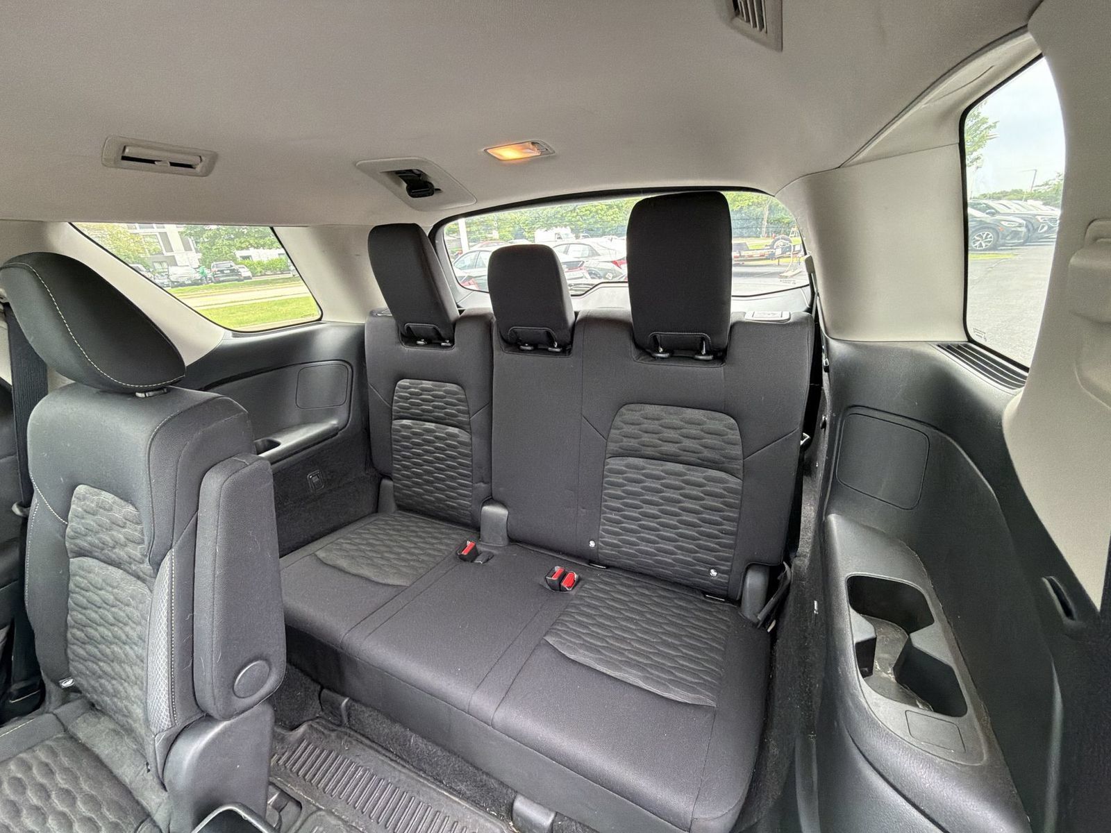 Used 2022 Nissan Pathfinder SV w/ SV Premium Package AWD/4WD image 24