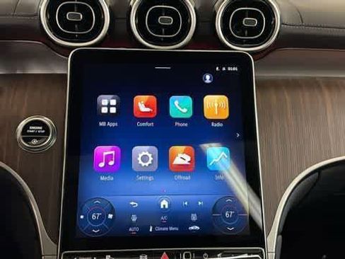 Certified 2026 Mercedes-Benz GLC 300 4MATIC image 19