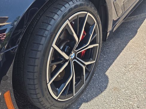 Certified 2023 BMW 540i w/ M Sport Package RWD image 4