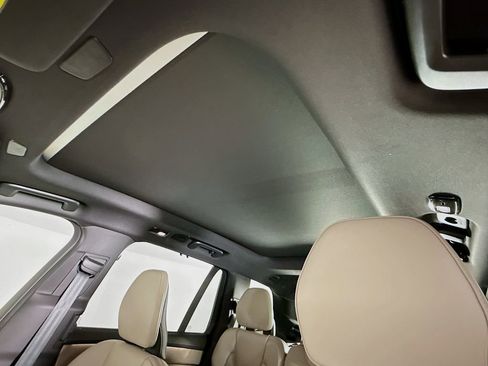 New 2026 Volvo XC90 T8 Ultra w/ Protection Package Premier AWD/4WD image 23