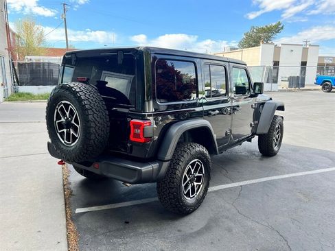 Used 2025 Jeep Wrangler Unlimited Rubicon image 7