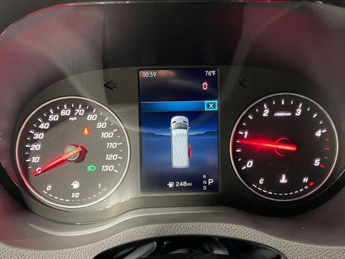 Used 2025 Mercedes-Benz Sprinter 2500 image 27