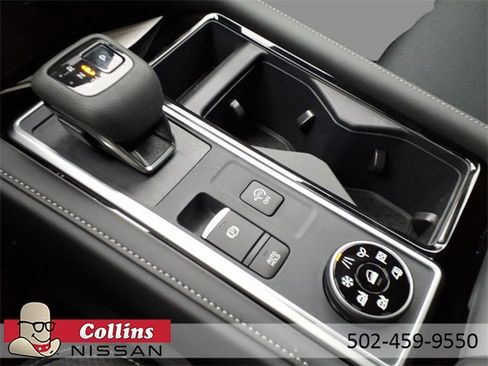 New 2026 Nissan Pathfinder SV image 24