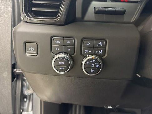 Used 2023 GMC Sierra 1500 AT4X AWD/4WD image 15