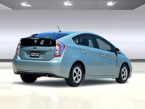 Used 2012 Toyota Prius Two FWD image 8