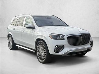 Certified 2025 Mercedes-Benz Maybach GLS 600 4MATIC video 4
