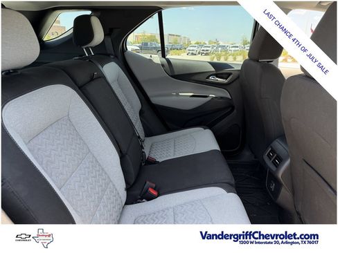 Used 2024 Chevrolet Equinox LS w/ Midnight Edition FWD image 27
